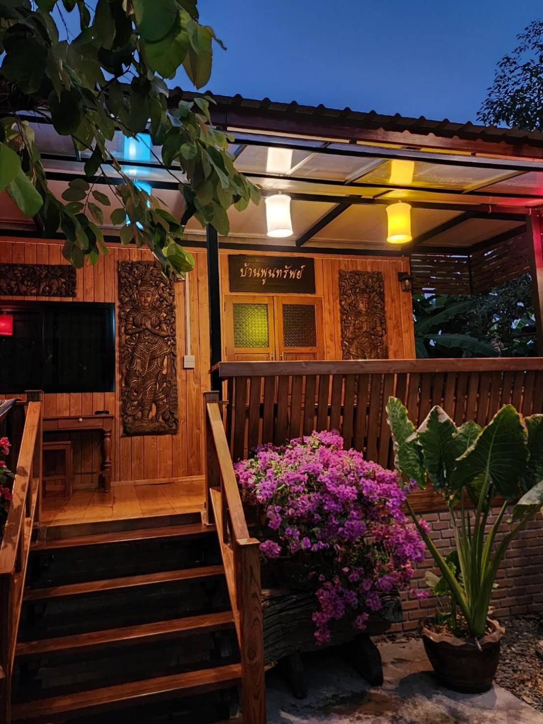 Suk Sabai Homestay Сукотаи Экстерьер фото